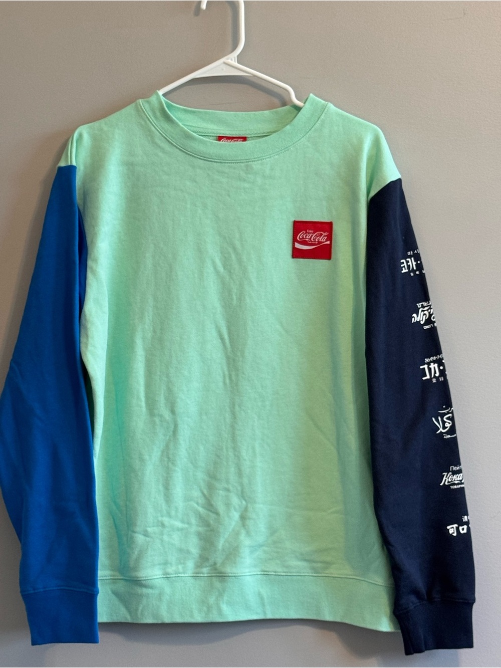Coca-Cola International Logo Colorblock Crewneck Sweatshirt Large